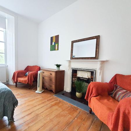 Edinburgh Charming Old Town Apartment מראה חיצוני תמונה