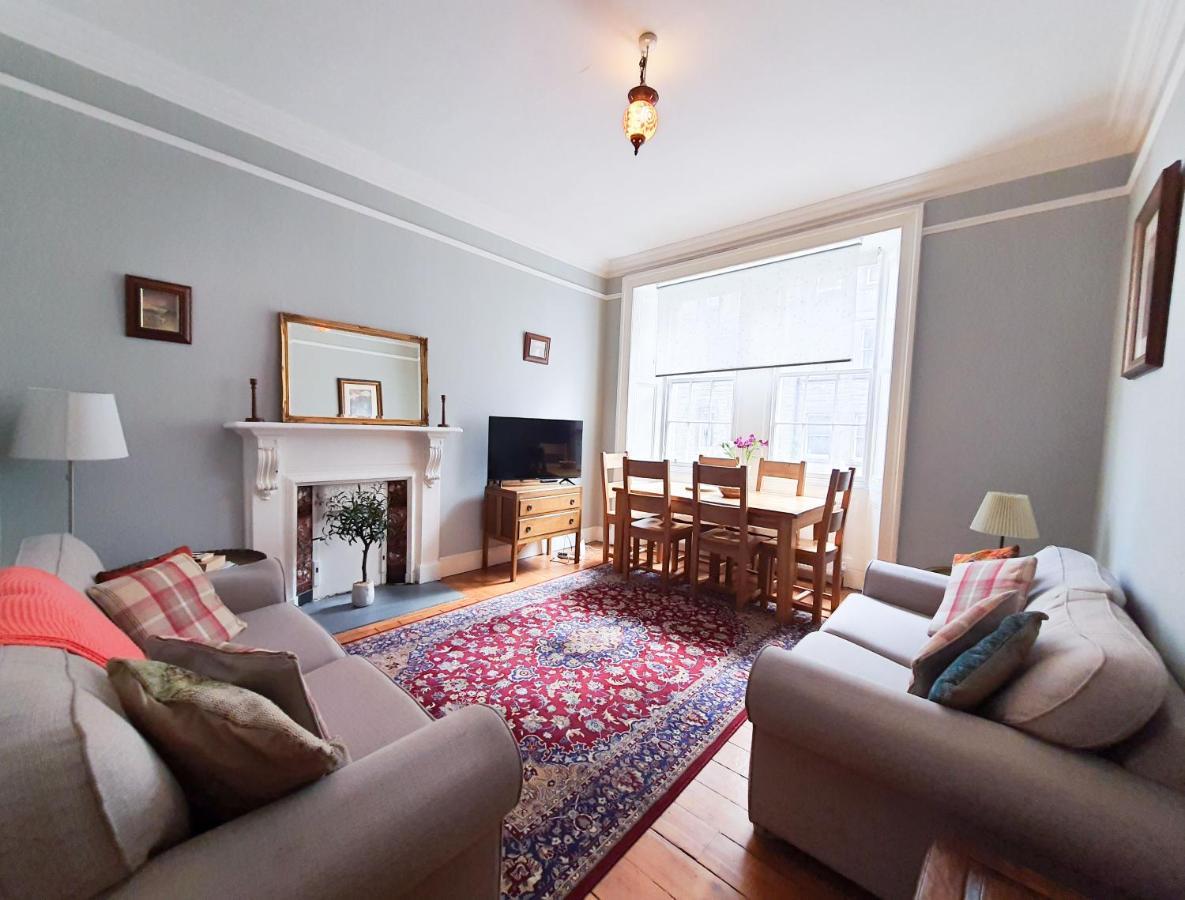 Edinburgh Charming Old Town Apartment מראה חיצוני תמונה