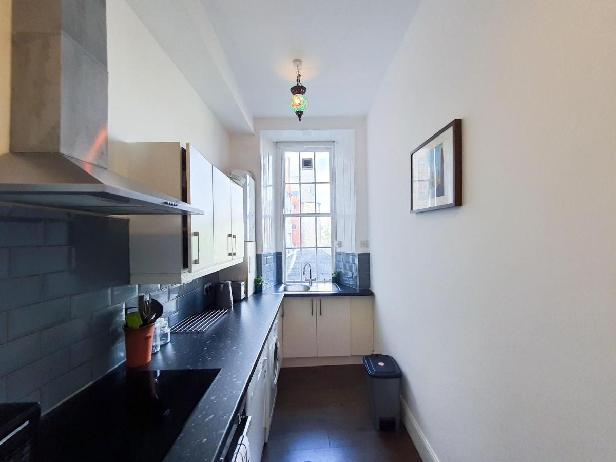 Edinburgh Charming Old Town Apartment מראה חיצוני תמונה
